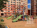 Детская площадка на территории комплекса. Фото от 25.07.2014 г.