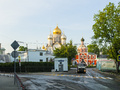 Зачатьевский монастырь рядом с комплексом. Фото от 21.05.2015 г.