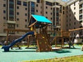 Детская площадка на территории ЖК. Фото от 01.06.2015 г.