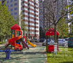 Детская площадка рядом с комплексом. Фото от 29.06.2014 г.