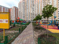 Детская площадка на территории микрорайона. Фото от 15.06.2015 г.
