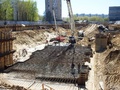 Ведется армирование и бетонирование фундаментной плиты. Фото от 14.05.2013 г.
