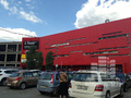 Совсем рядом находится торговый комплекс «Красный Кит». Фото от 19.08.2013 года.