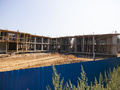Начало строительства, возведение первых этажей. Фото от 01.08.2015 г.