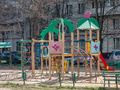Детская площадка рядом с ЖК. Фото от 28.04.2015 г.