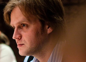 Денис Артемов