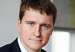 Денис Бобков