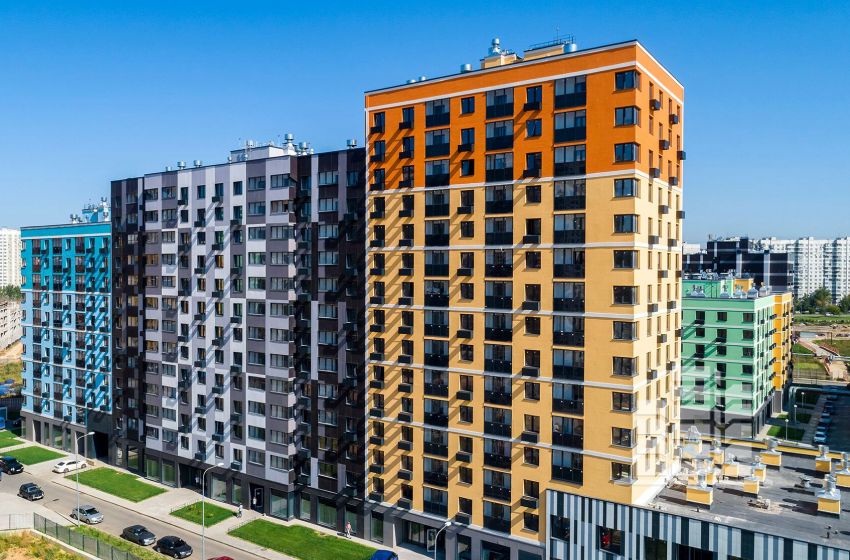 новостройки в старой москве. жк с собственной набережной в москве. новостройки в старой москве. жк маяк химки. шелепихинская набережная москва.